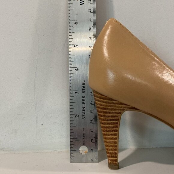 Cole Haan Nike Air Heels Tan Size 8.5 - Picture 10 of 15